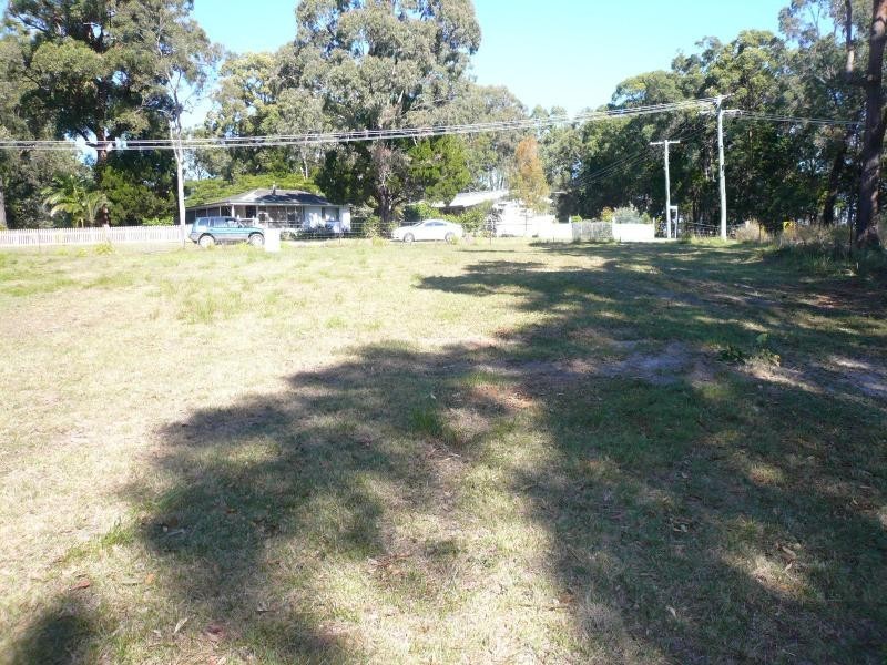 31 Wharf Street, Macleay Island QLD 4184