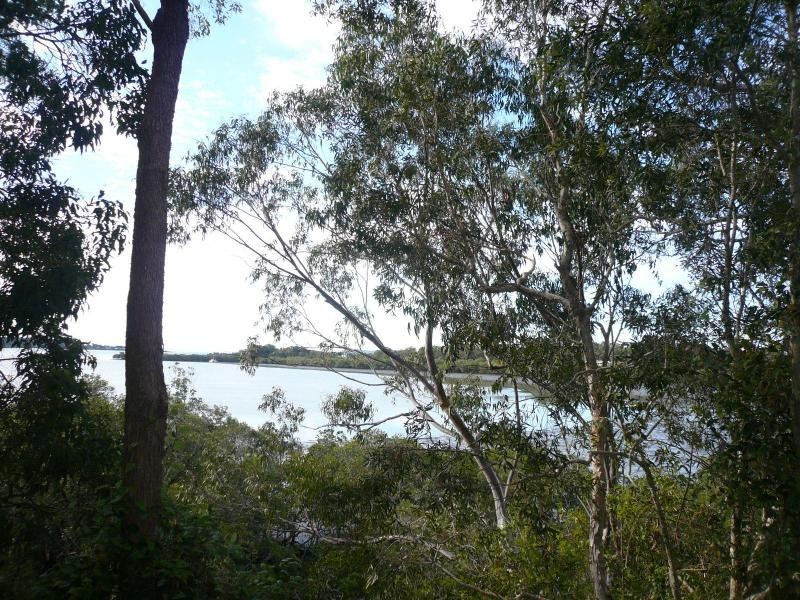 36 Timothy Street, Macleay Island QLD 4184