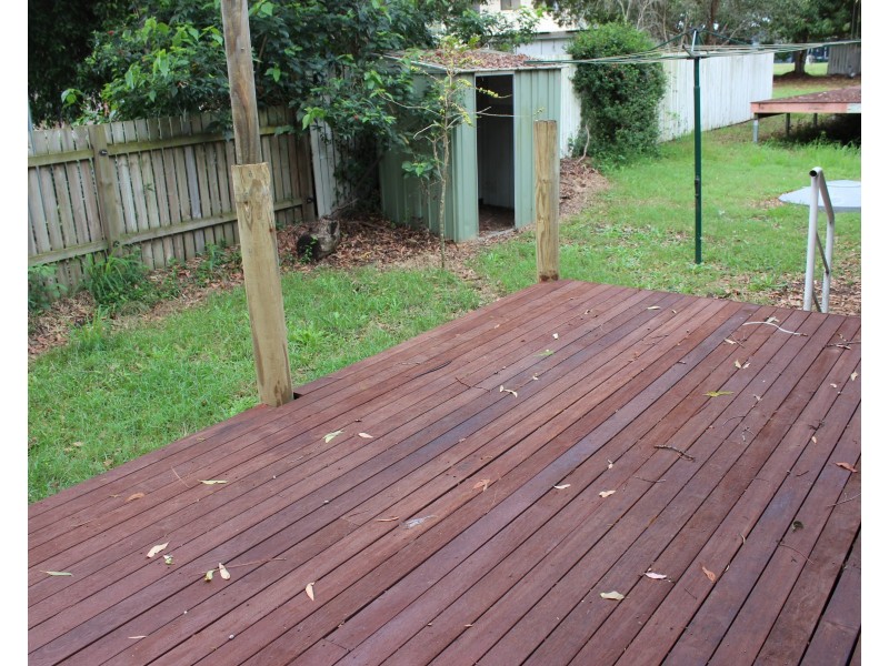 27 Tingara Street, Macleay Island QLD 4184