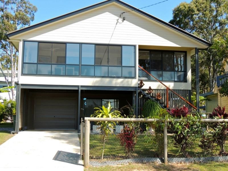 3 Timothy Street, Macleay Island QLD 4184