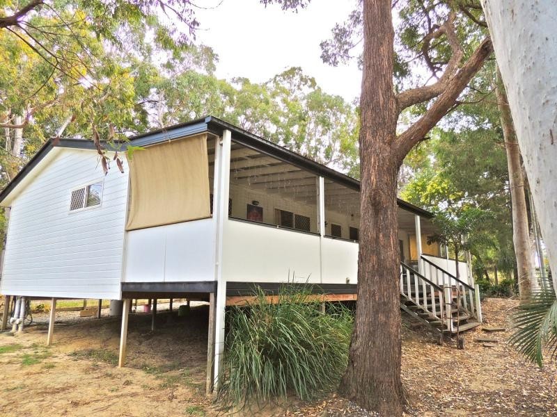 2 Parakeet Street, Macleay Island QLD 4184