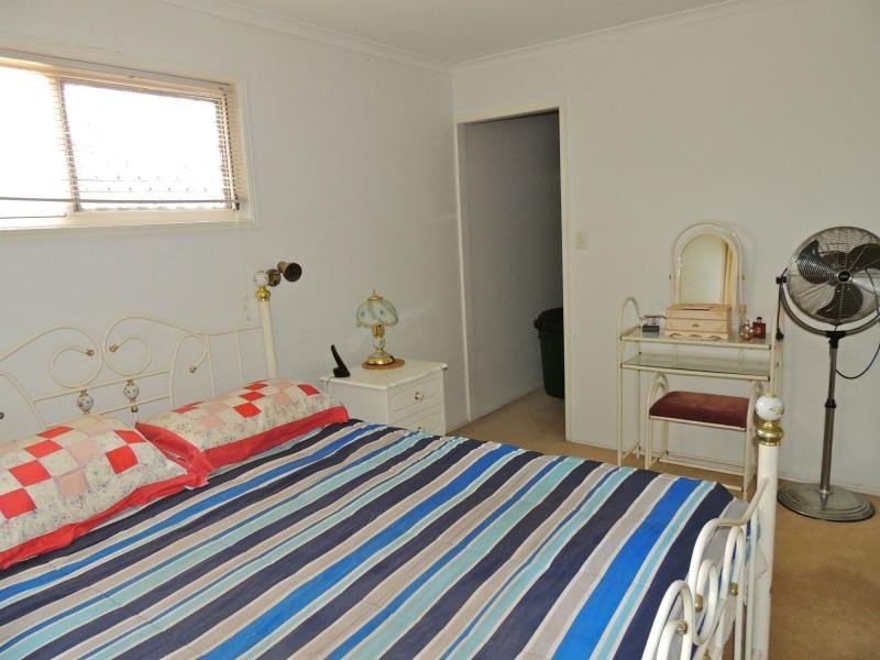 2 Parakeet Street, Macleay Island QLD 4184