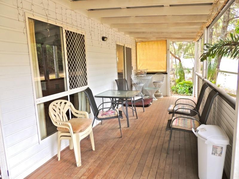2 Parakeet Street, Macleay Island QLD 4184