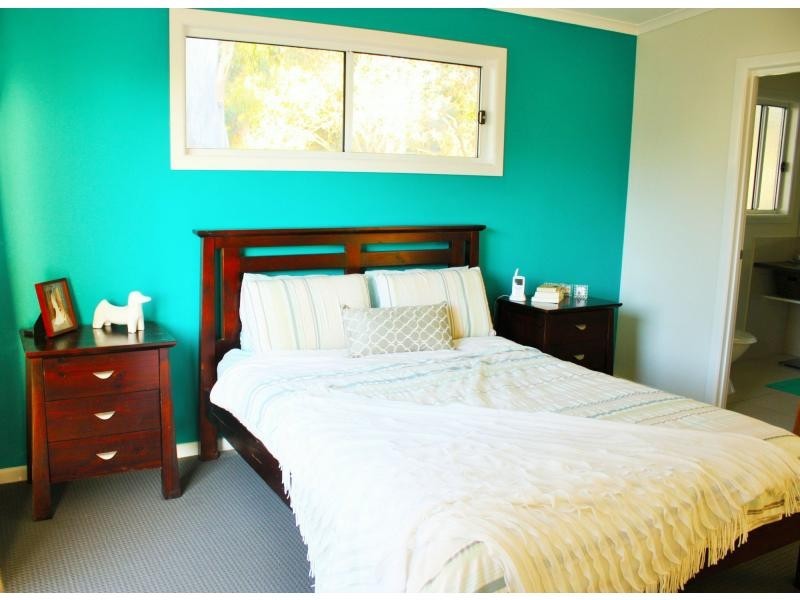 29 Tingara Street, Macleay Island QLD 4184
