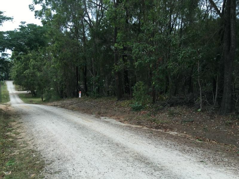 20 Bruce Street, Lamb Island QLD 4184