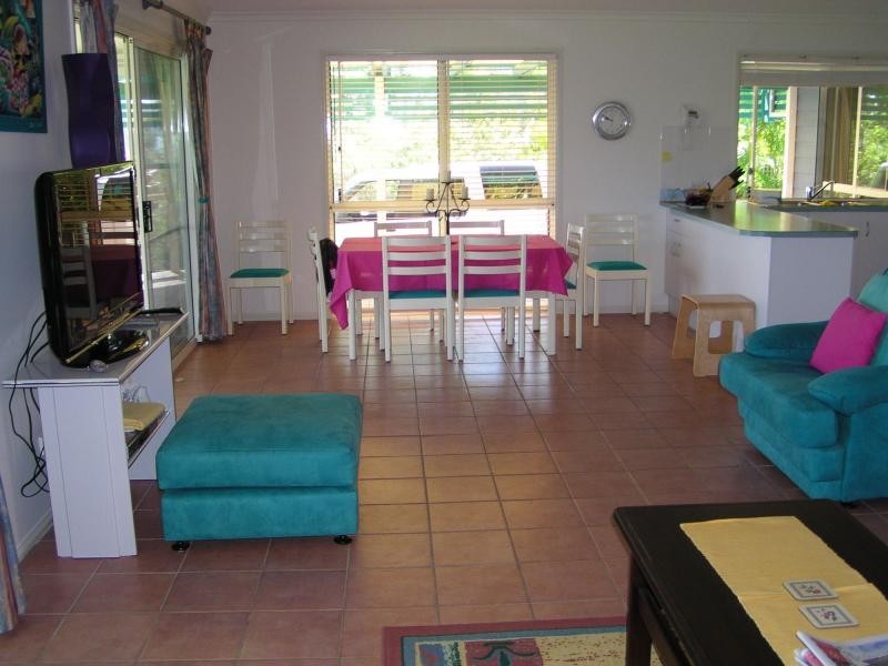 34 The Esplanade, Karragarra Island QLD 4184