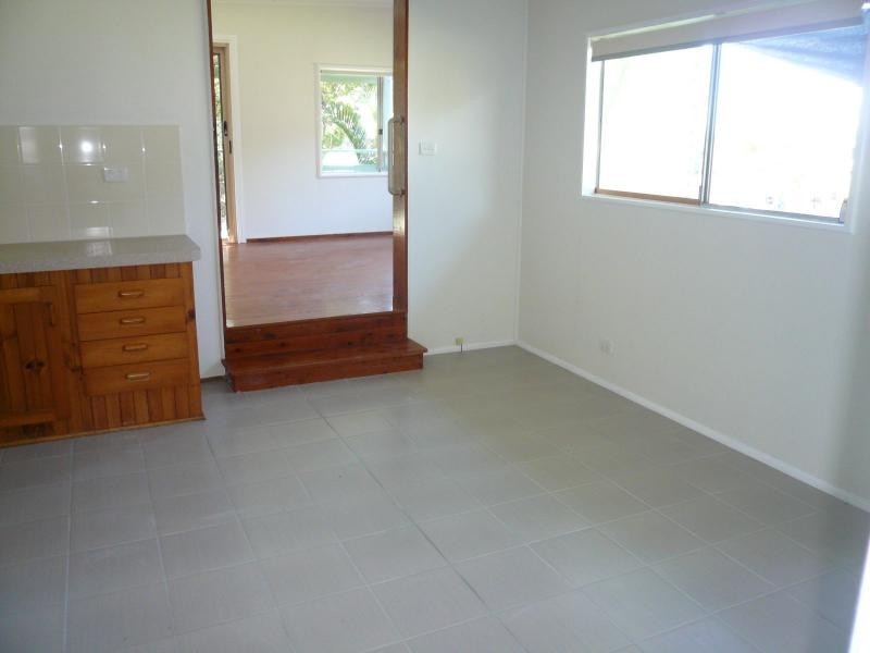 27 Jan. Street, Macleay Island QLD 4184