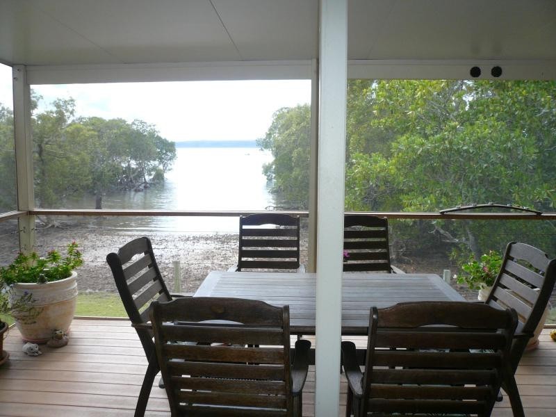 35-37 Calm Waters Crescent, Macleay Island QLD 4184