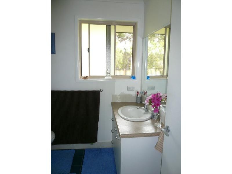 35-37 Calm Waters Crescent, Macleay Island QLD 4184