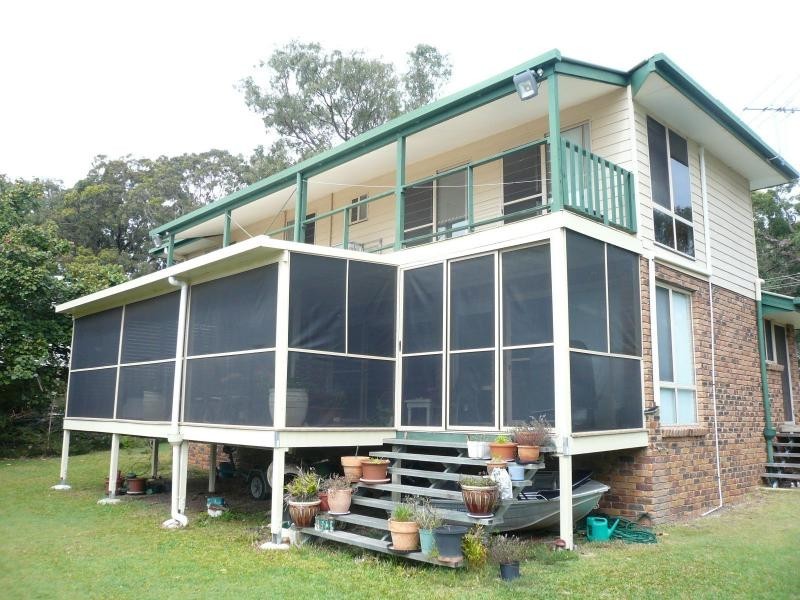 35-37 Calm Waters Crescent, Macleay Island QLD 4184