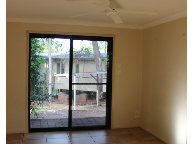 17 Allambie Street, Macleay Island QLD 4184