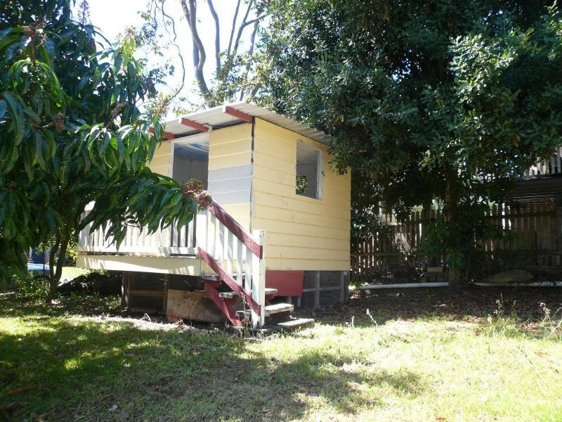 10 Jane Street, Macleay Island QLD 4184