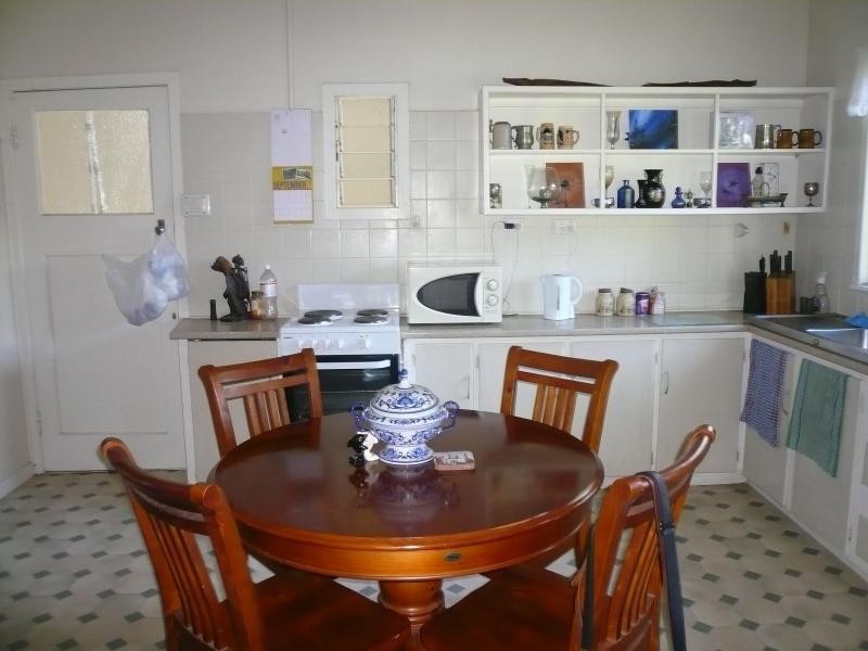 13 Michael Street, Macleay Island QLD 4184