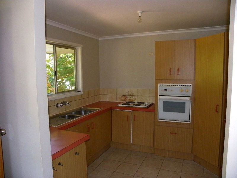 5 Nectar Street, Lamb Island QLD 4184