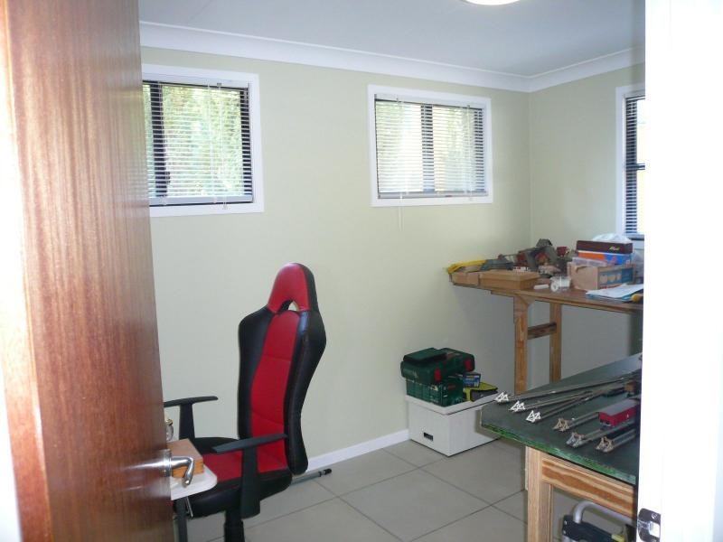 5 Wake Street, Macleay Island QLD 4184
