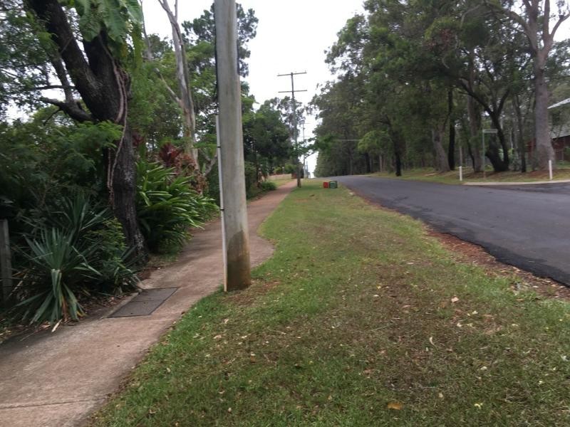 84 Lucas Drive, Lamb Island QLD 4184