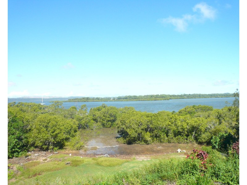 10 Kilto Lane, Macleay Island QLD 4184
