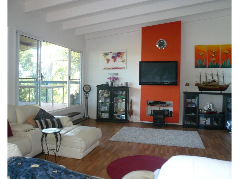 10 Kilto Lane, Macleay Island QLD 4184