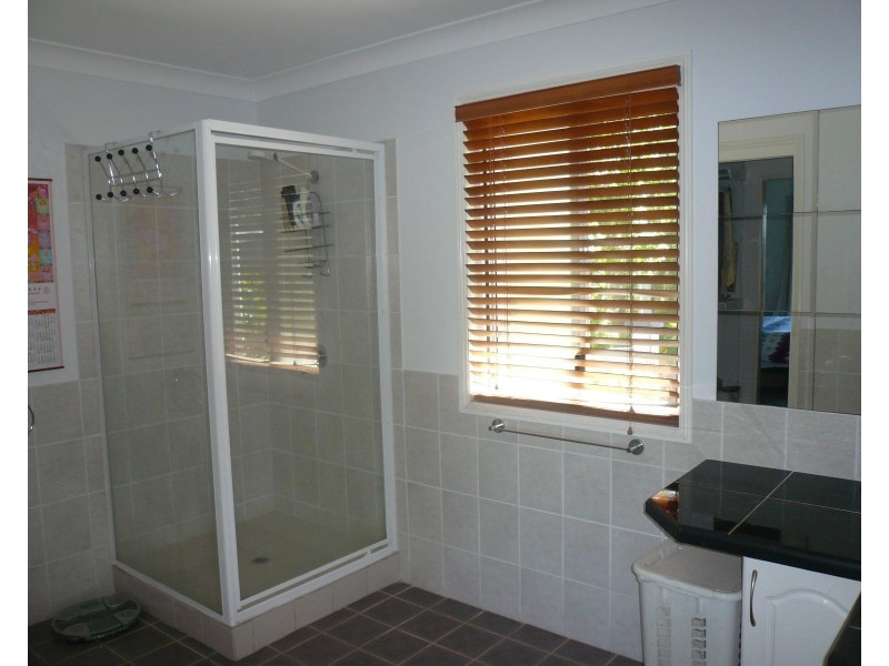 10 Kilto Lane, Macleay Island QLD 4184