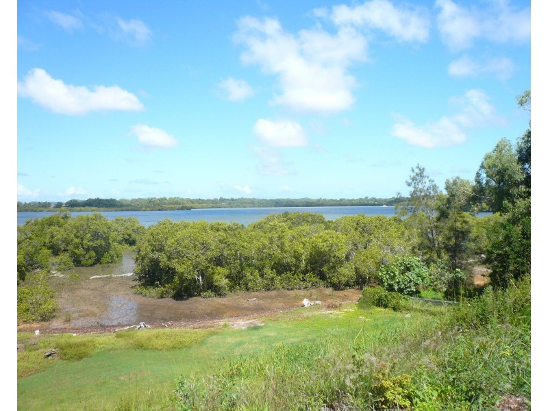 10 Kilto Lane, Macleay Island QLD 4184