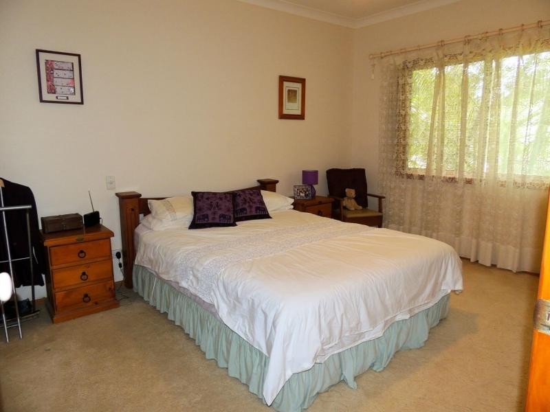 21 Mawarra Street, Macleay Island QLD 4184