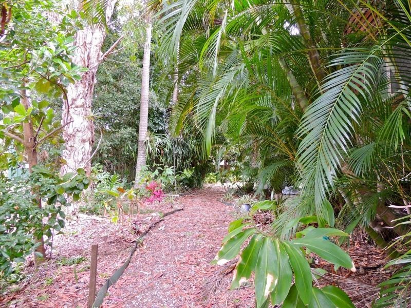 21 Mawarra Street, Macleay Island QLD 4184