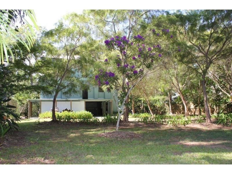 20 The Esplanade, Karragarra Island QLD 4184