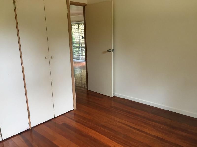 24 Mel Street, Macleay Island QLD 4184