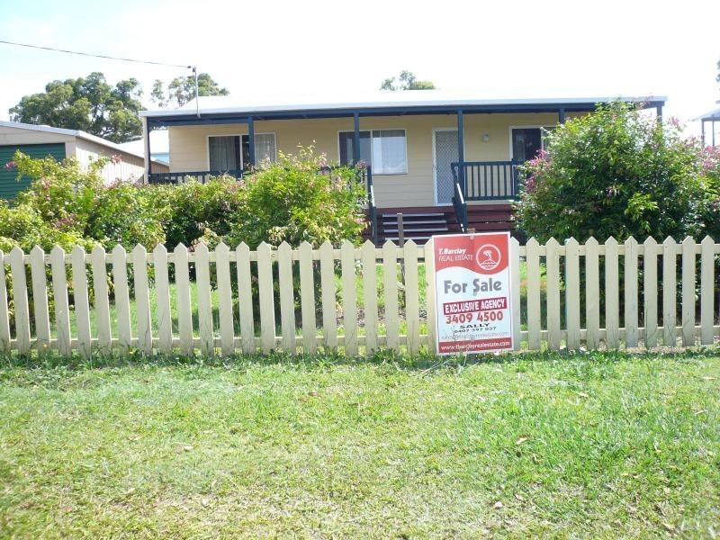 3 Percival Street, Macleay Island QLD 4184
