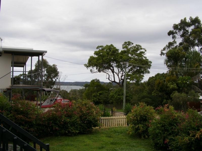 3 Percival Street, Macleay Island QLD 4184