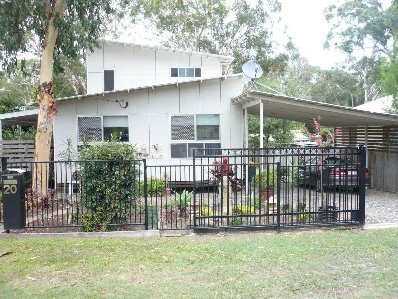 20 Tingara Street, Macleay Island QLD 4184