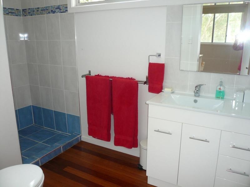 20 Tingara Street, Macleay Island QLD 4184