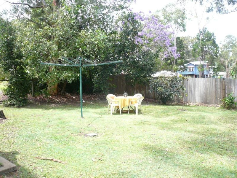 20 Tingara Street, Macleay Island QLD 4184