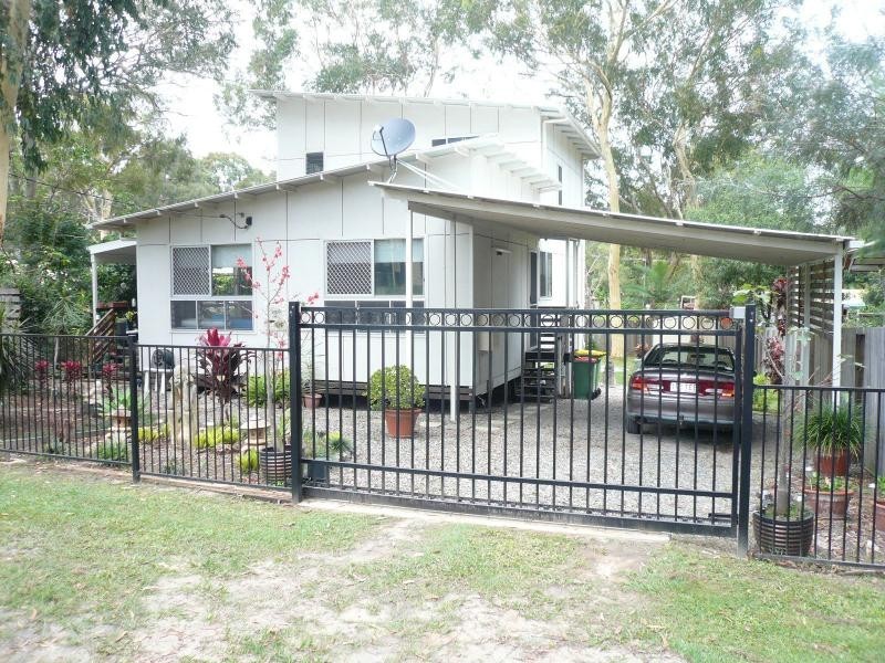 20 Tingara Street, Macleay Island QLD 4184