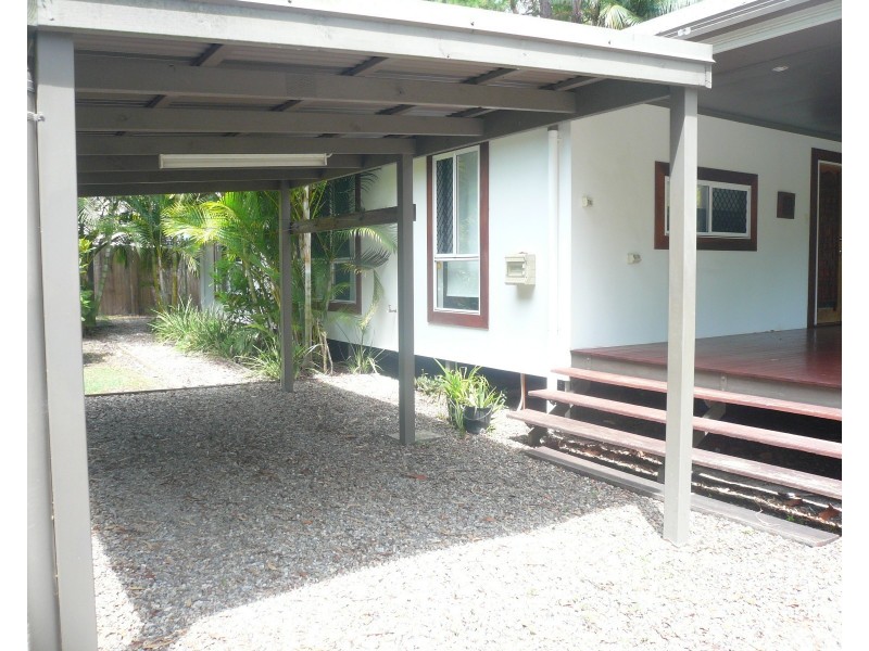 56 Alexander Street, Macleay Island QLD 4184