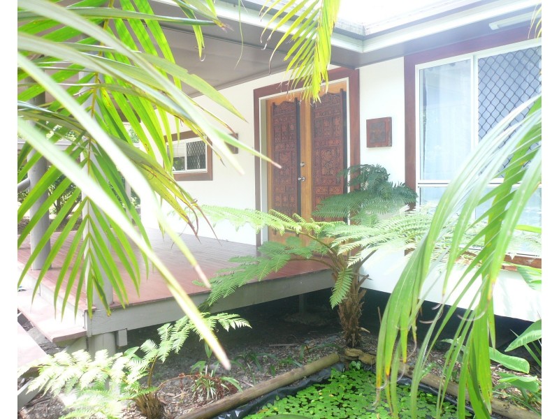 56 Alexander Street, Macleay Island QLD 4184