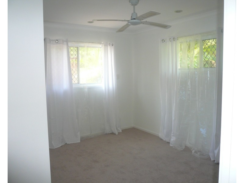 56 Alexander Street, Macleay Island QLD 4184