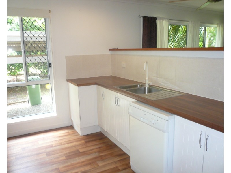 56 Alexander Street, Macleay Island QLD 4184