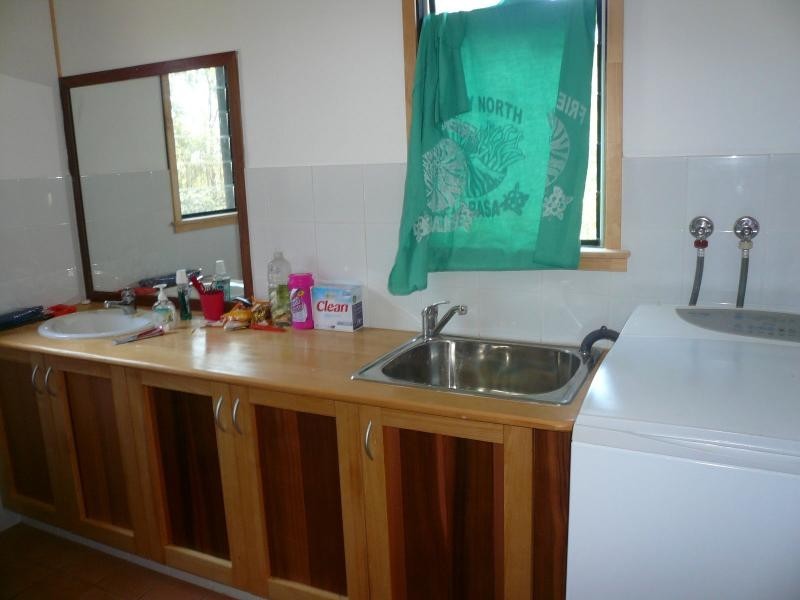 6 Eagle Street, Macleay Island QLD 4184