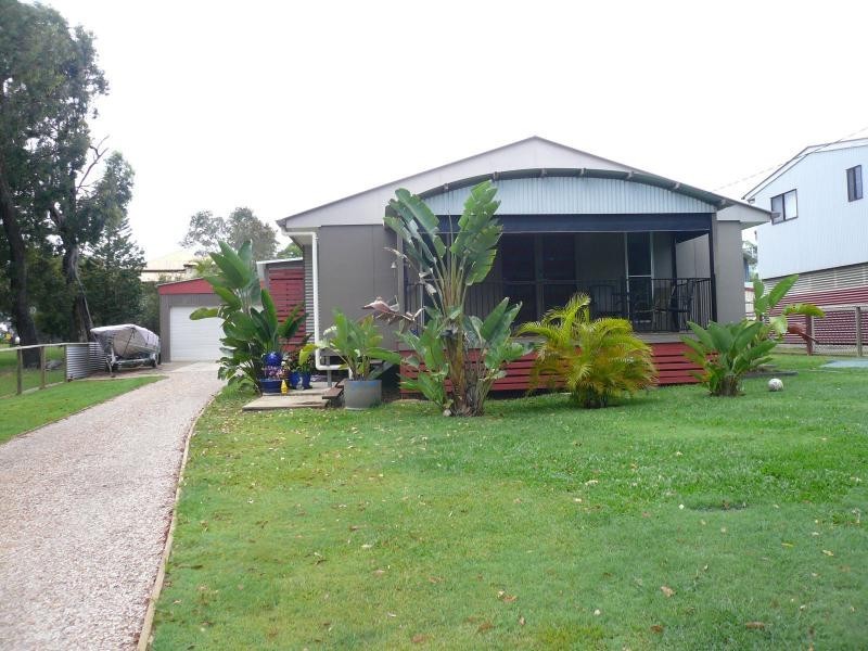 22 Alkira Street, Macleay Island QLD 4184