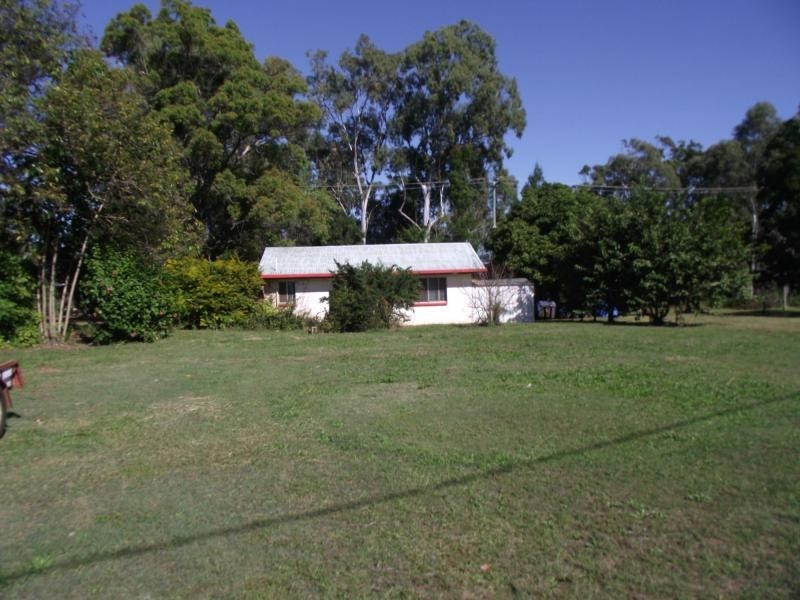 18 Junee Parade, Karragarra Island QLD 4184