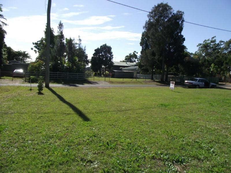 18 Junee Parade, Karragarra Island QLD 4184