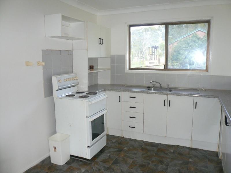 1 Allambie Street, Macleay Island QLD 4184