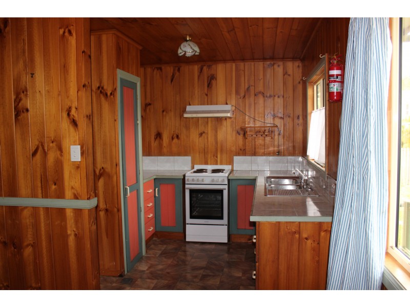 29 Lemontree Drive, Macleay Island QLD 4184