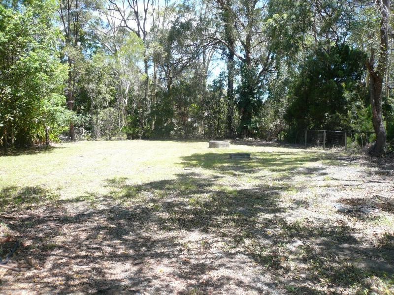22 Mango Crescent, Macleay Island QLD 4184