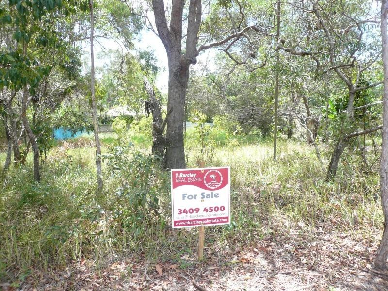 91 High Central Road, Macleay Island QLD 4184