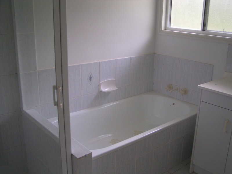 18 Kooberry Street, Macleay Island QLD 4184