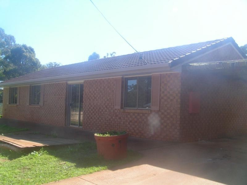 92 Lucas Street, Lamb Island QLD 4184