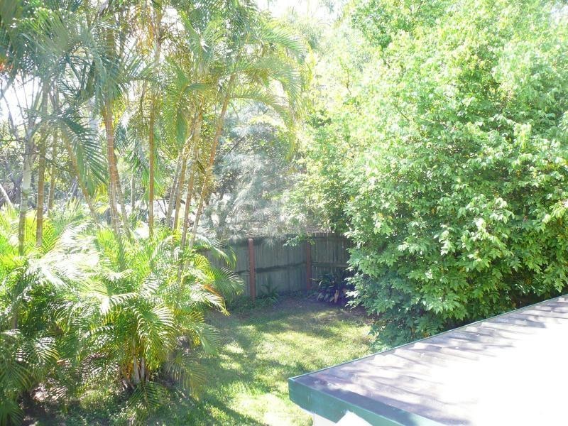 93-95 High Central Road, Macleay Island QLD 4184