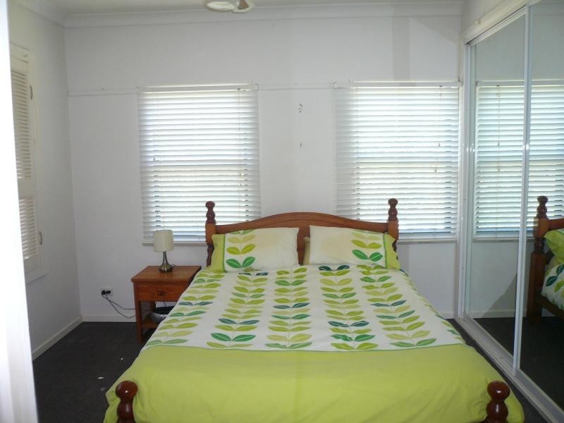 93-95 High Central Road, Macleay Island QLD 4184